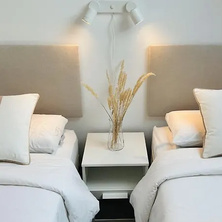 Atico Duplex Con Terraza En Santander Appartement Santa Cruz De Bezana Buitenkant foto